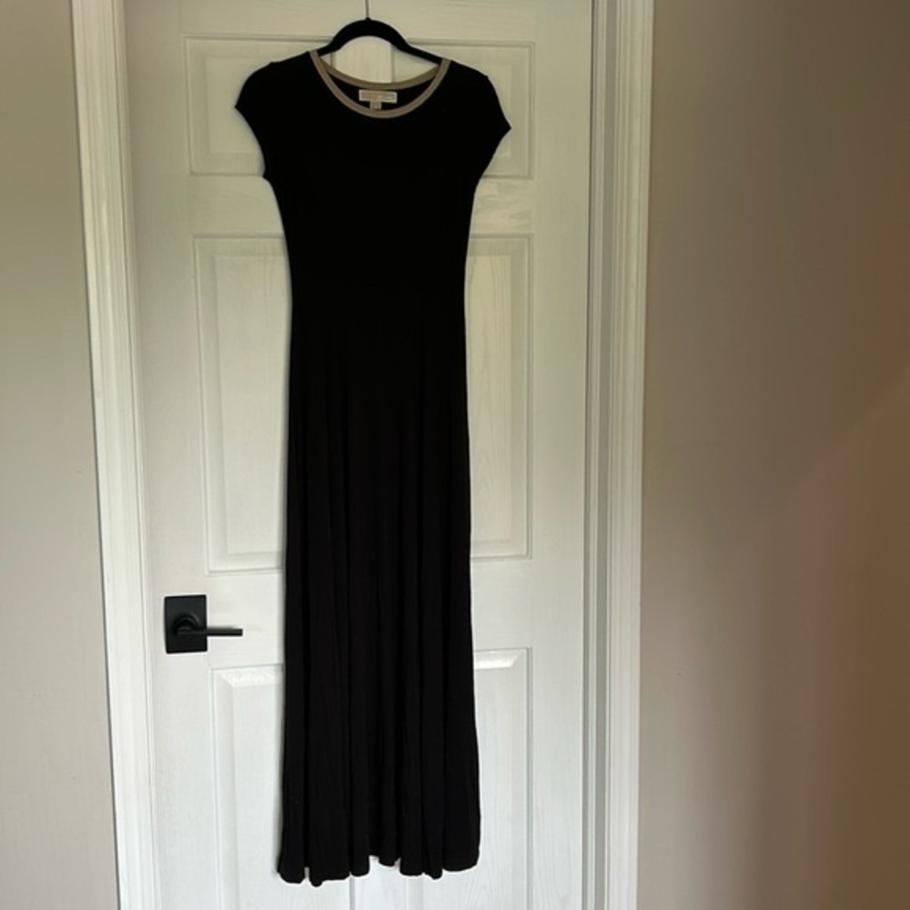 Michael Kors Black Casual Sheath Dress with Peter Pan Collar - Picture 5 of 8
